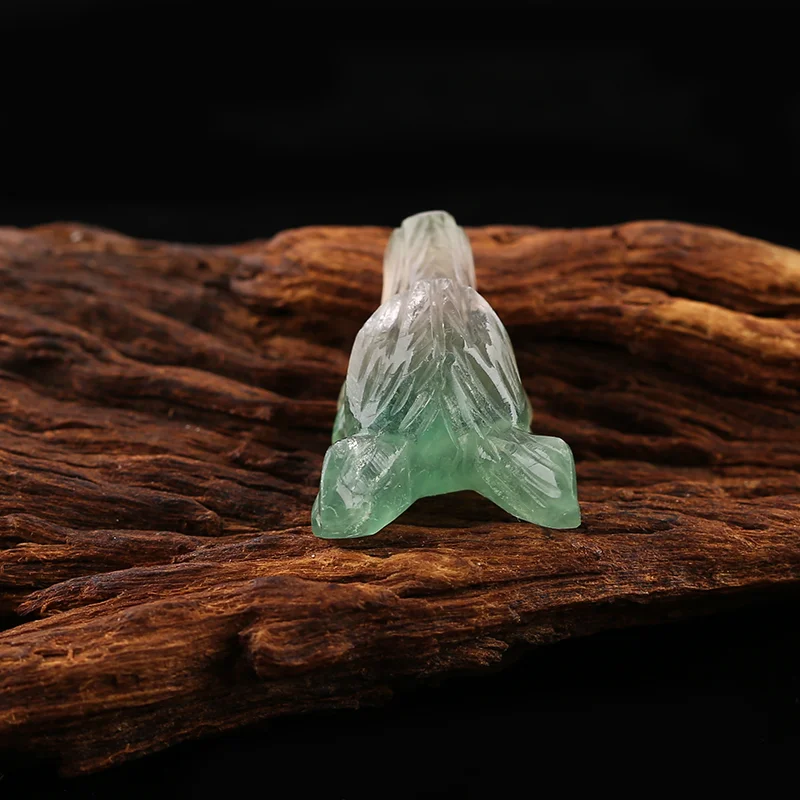 Natural Stone Rainbow Fluorite Wolf Head Pendant Bead,Handcarved Animal Pendant DIY Jewelry Necklace Accessories 26x18x11mm 5g