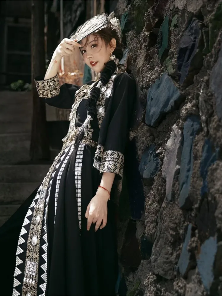 

Embroidered dark and mixed ethnic costumes style photography clothing
