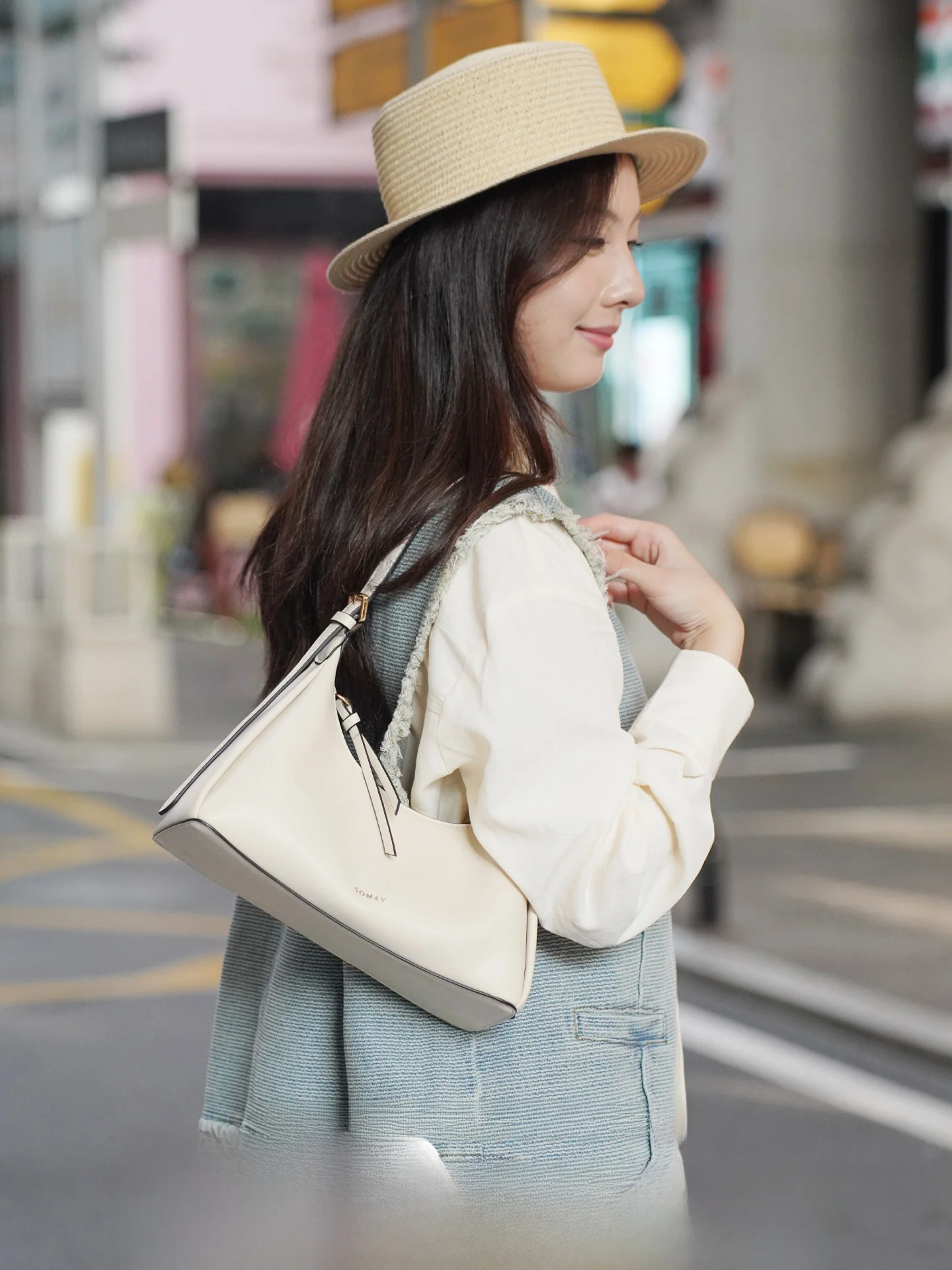women's-underarm-bag-2026-new-summer-versatile-single-shoulder-crossbody-bag-commuter-crescent-bag-casual-women's-bag