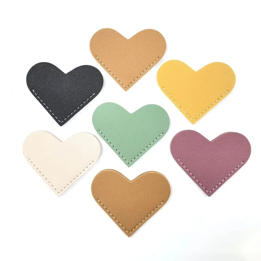 1pcs Leather Bookmark Heart Bookmarks Creativity Practical Book Page Marker Reading Accessories Student School Supplies