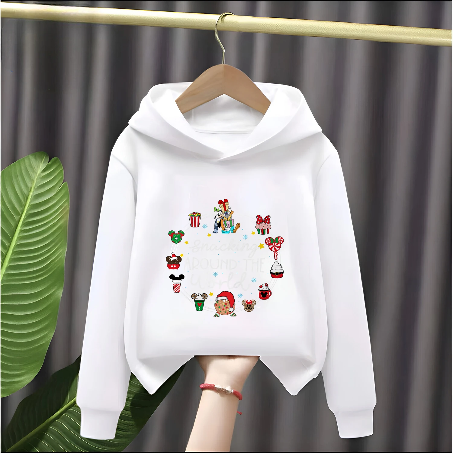 

Disney Kids Hooded Sweatshirt Thickened Cartoon Cute Latest Fashion Design