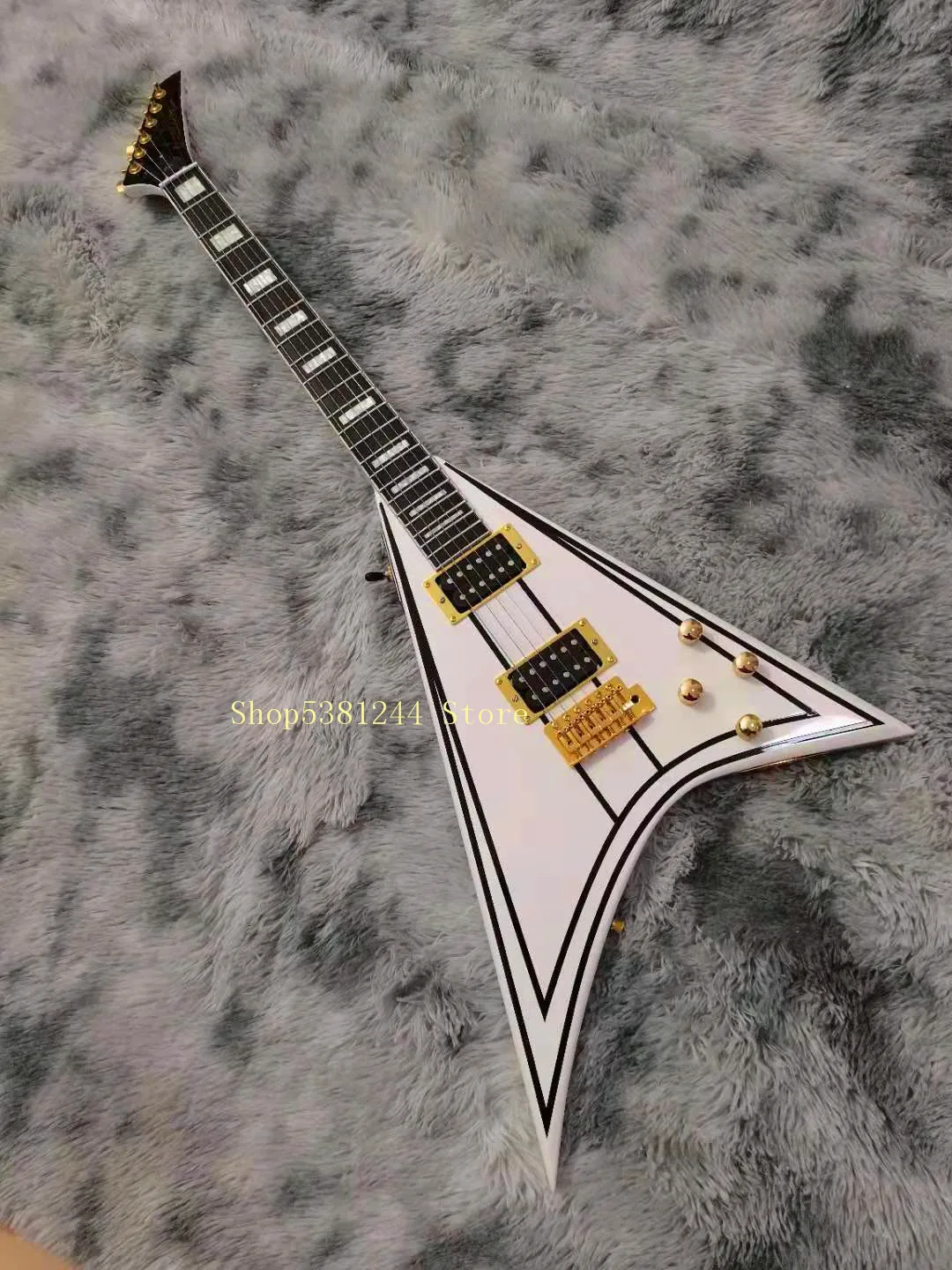 

Free transportation, 6-string electric guitar, swallow tail, customizable