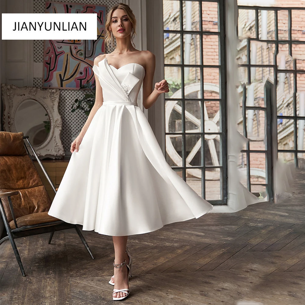 Satin Short Wedding Dress Sweetheart Elegant Side Slit Lace Up Back For Women Bridal Gowns White Crystal Beading Elegant