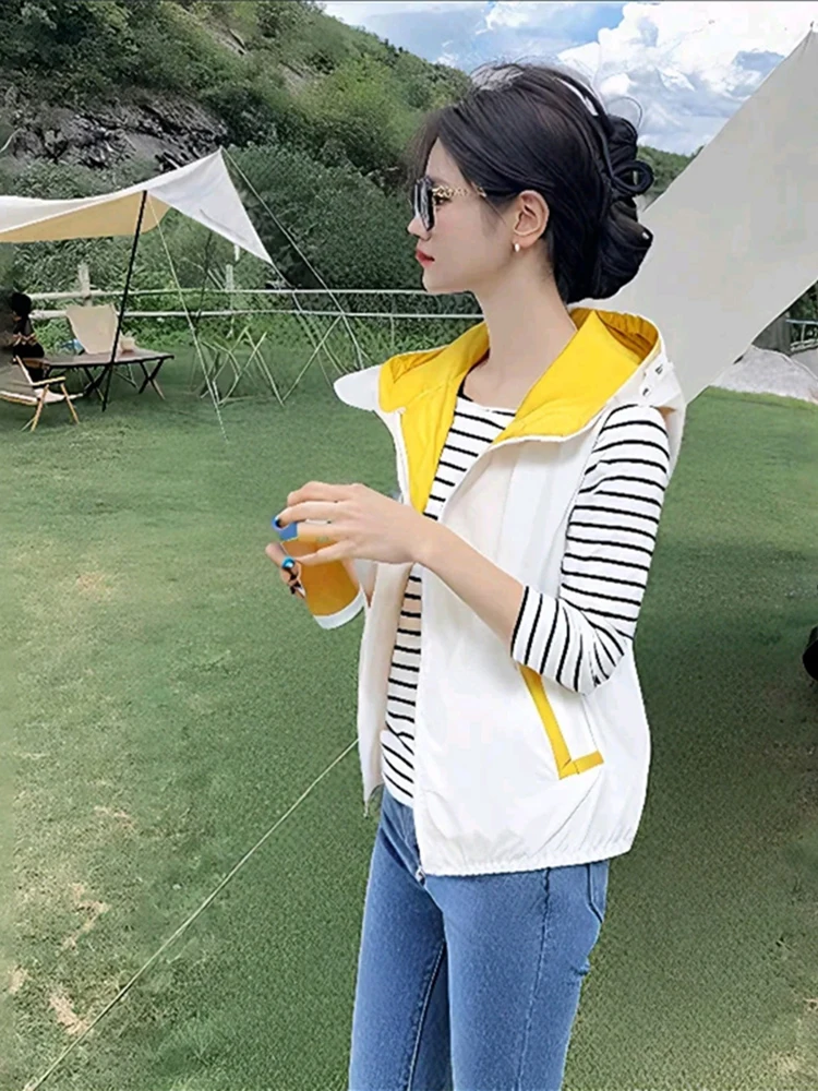 Women's Casual Hooded Vest Thin Spring Autumn Outdoor Wear Fashionable Shoulder Pad Free Size Zipper Closure  Color