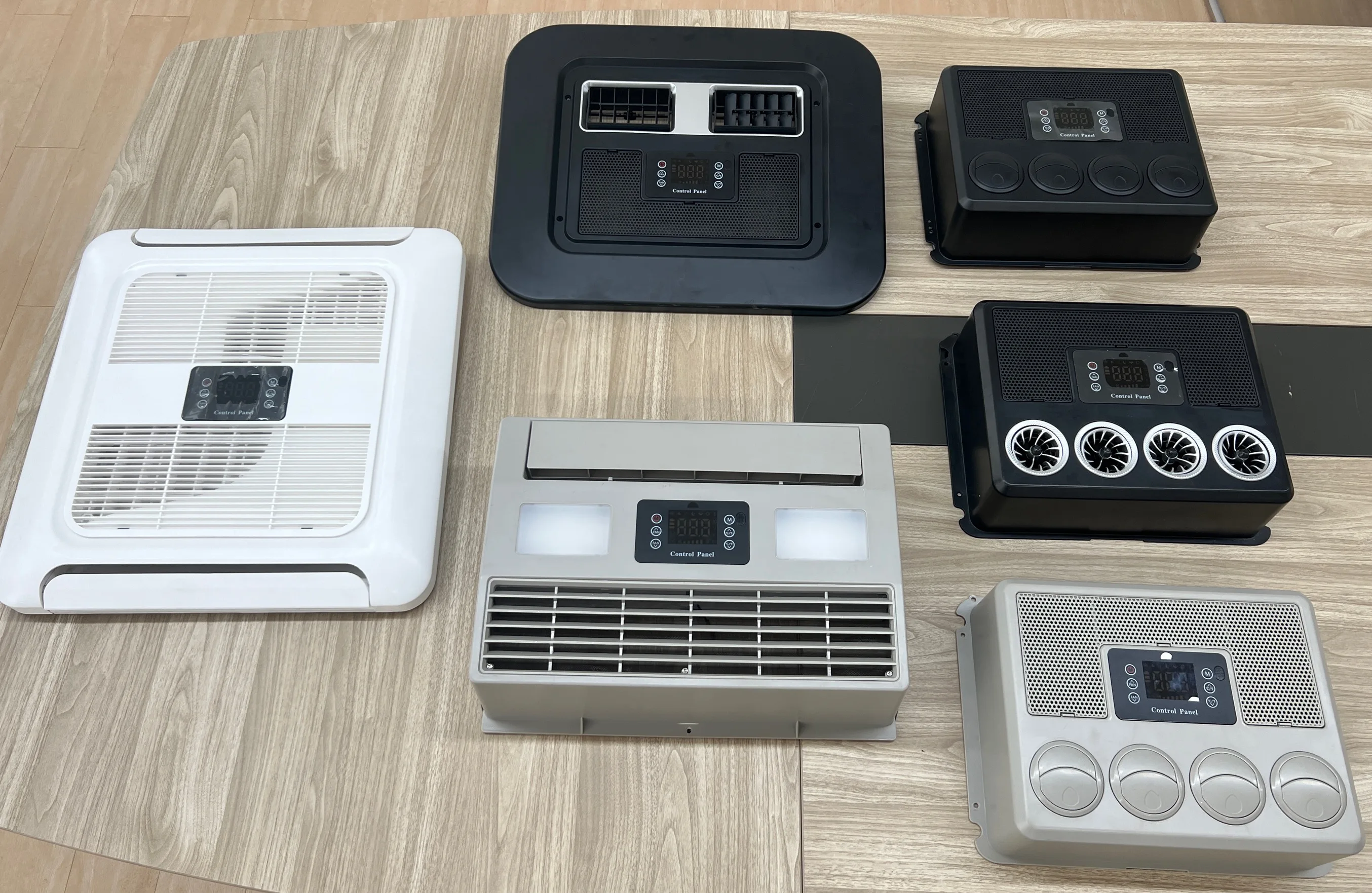 Electric R32 12V/24V/48V RV Rooftop Parking Cooler Auto AC System Roof Air Conditioner for Trucks and Rv 12volt air Conditioning view 5