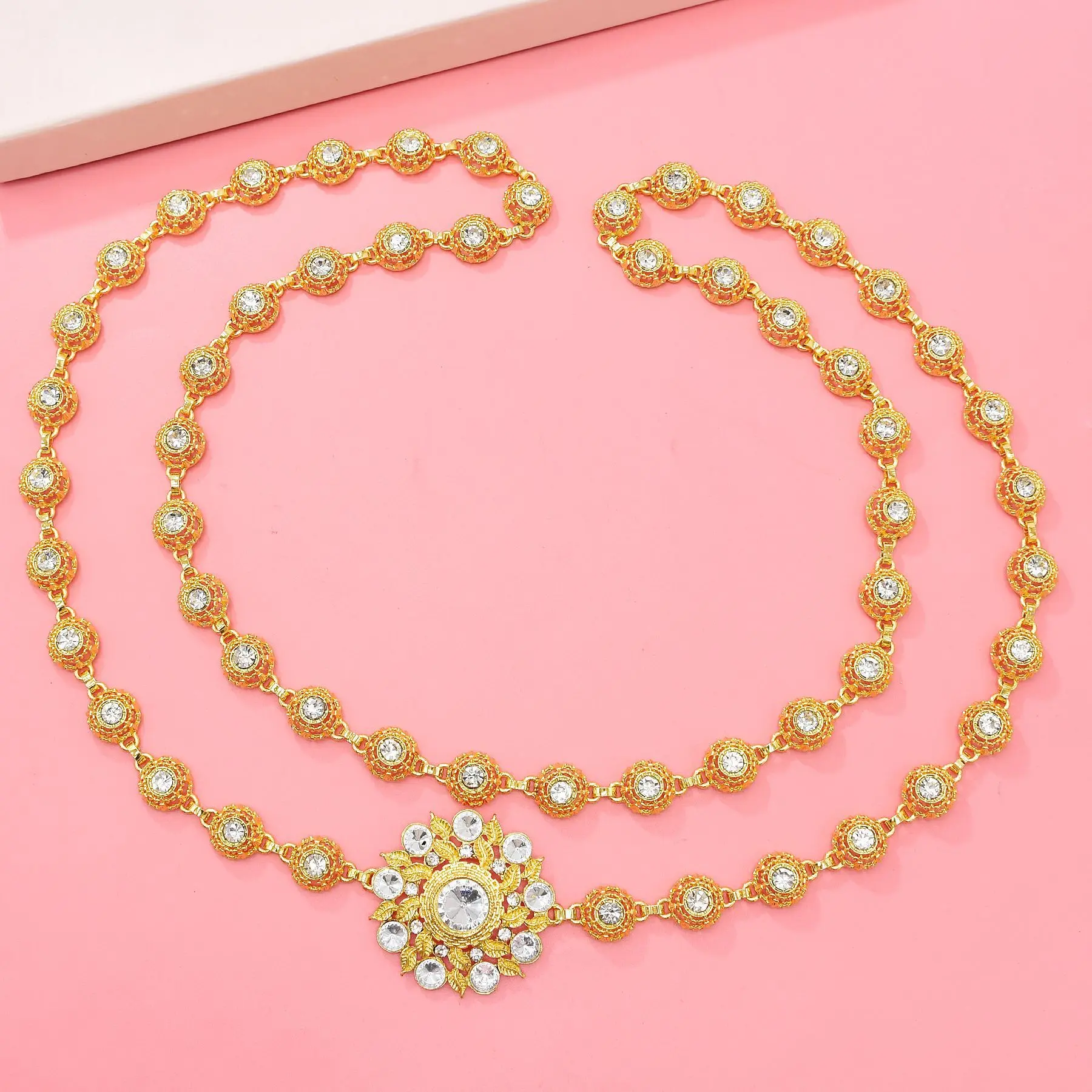 Fashion Gold Crystal Hollow Flower Shoulder Chain Body Jewelry Turkey Thai Charm Women's Diagonal Cross Necklace Body Chain