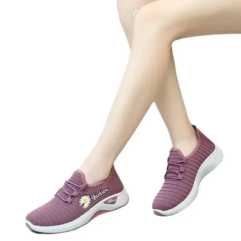 Women\'s Shoes Autumn New Style True Fly Weaving Old Beijing Cloth Shoes Little Daisy Women\'s Casual Sports Shoes Walking Shoes