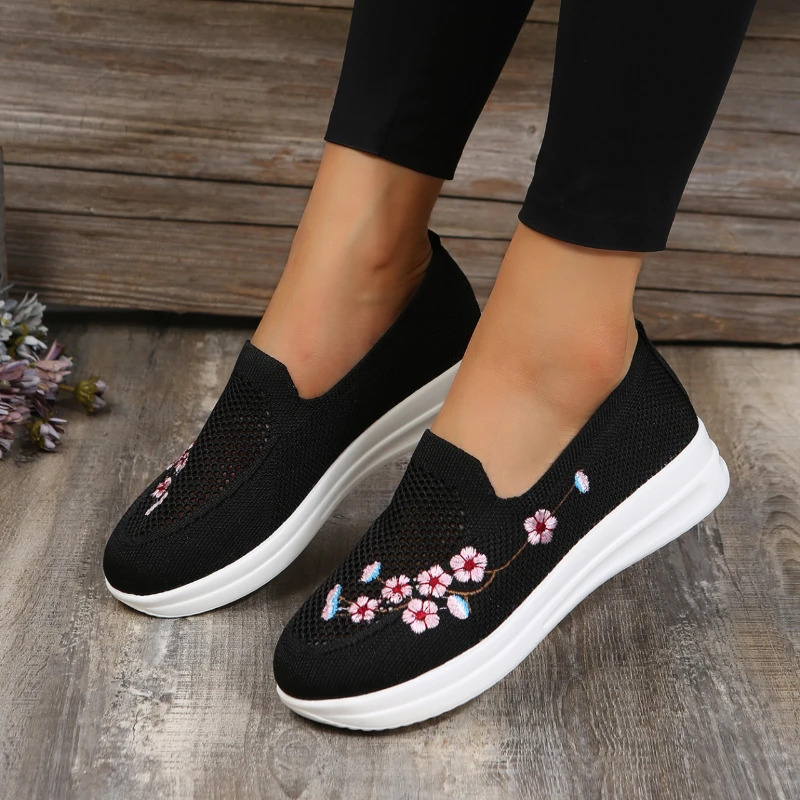 Women flat shoes  Mesh Breathable Floral Comfort Shoes Soft Solid Color Fashion Female Footwear Lightweight Zapatos De Mujer