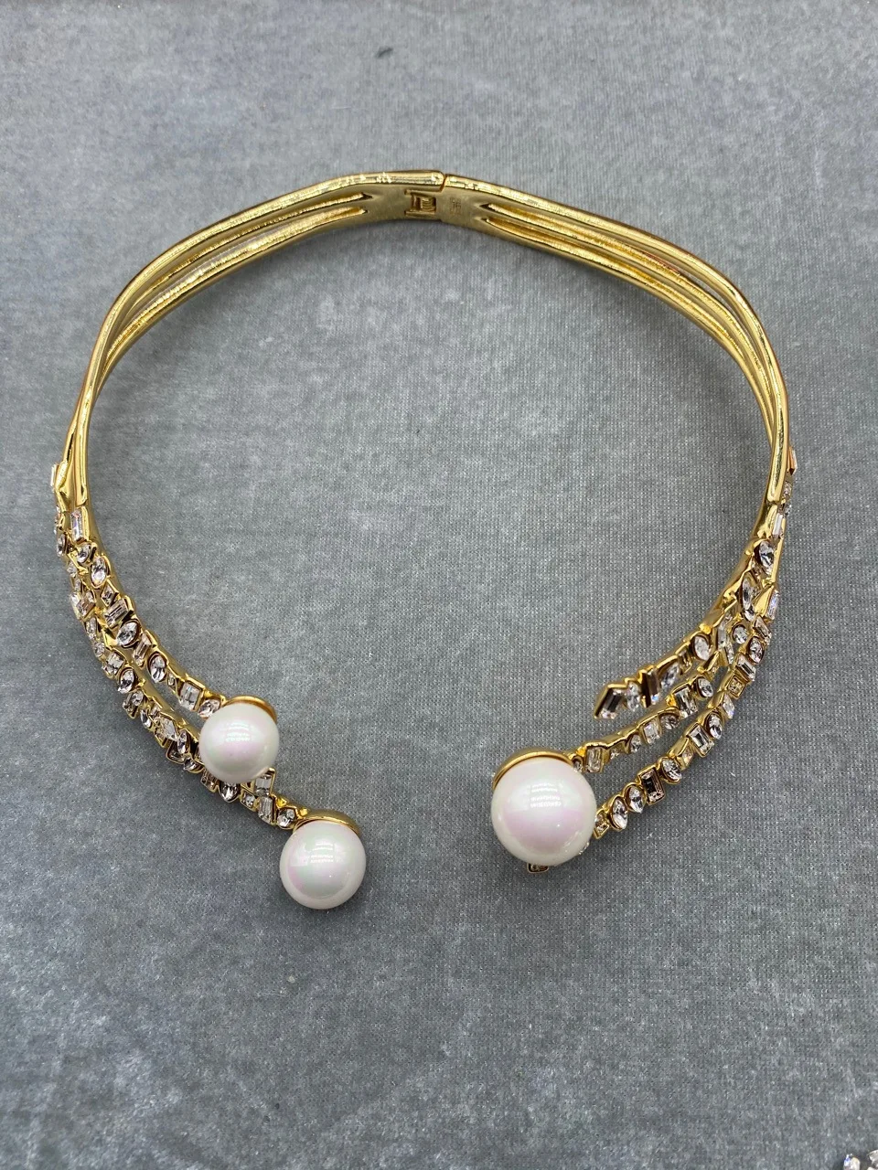 European and American Genius Designers Create Heavy-duty Large Pearls, Copper-plated Gold-plated and Diamond-filled Necklaces