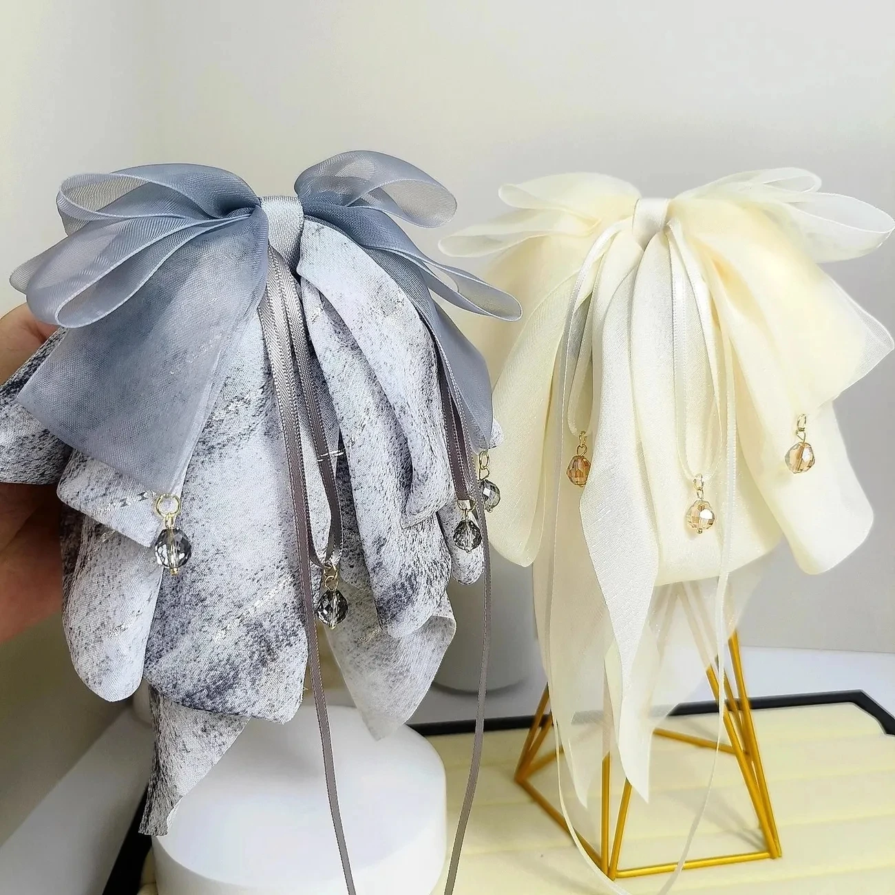 

1 piece of French chiffon floral ribbon bow clip, gentle and elegant, semi-tied hair clip, top clip, ponytail clip hair accessor
