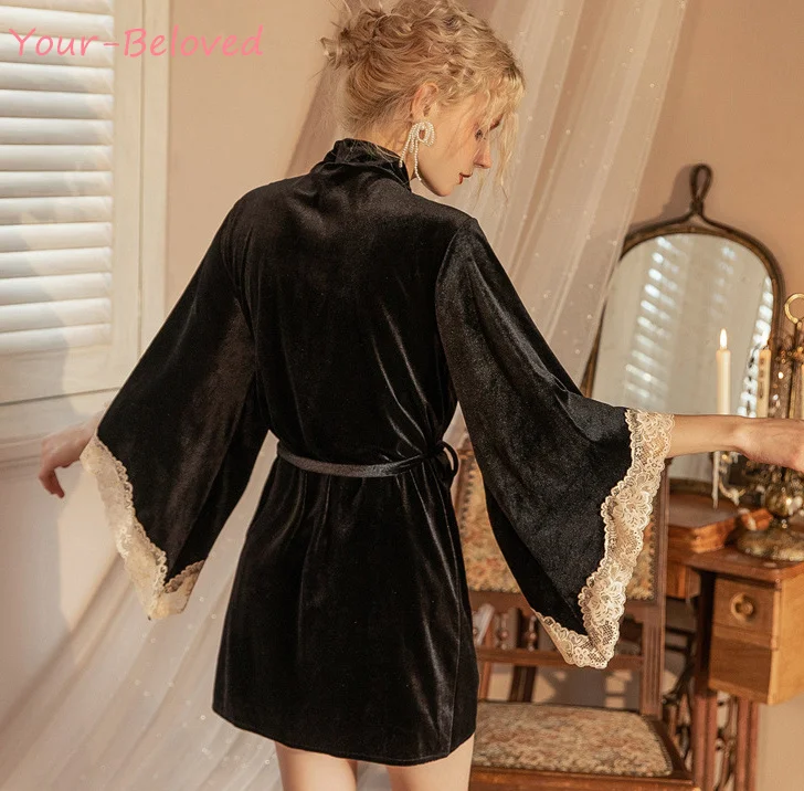 Warm Velvet Sleepwear Sexy Lace Trim Bathrobe Women Velour Wedding Bride Robe Loose Kimono Gown Femme Nightgown Loungewear