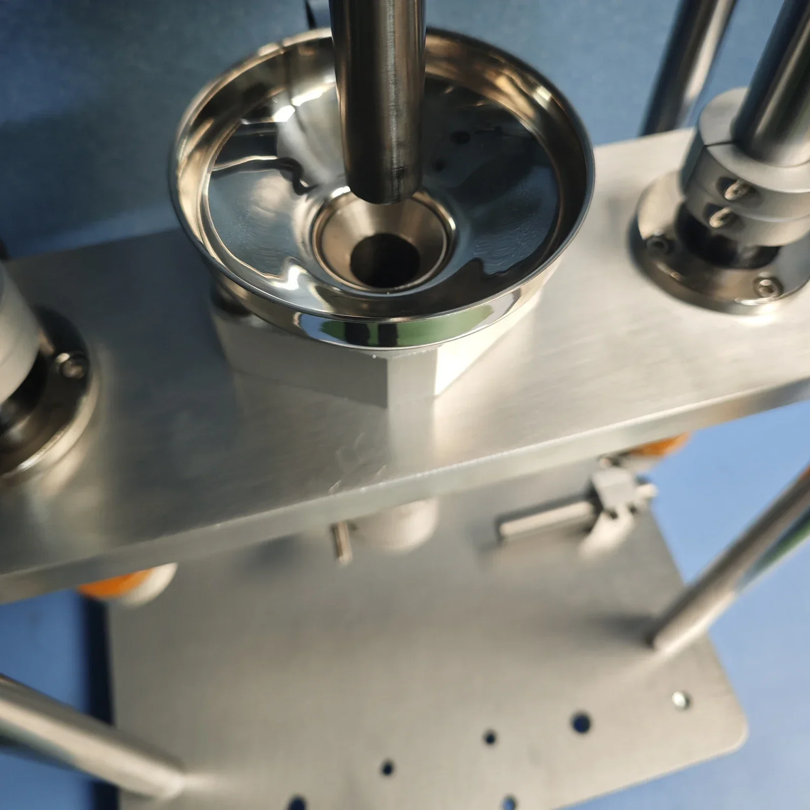 40g Verticale Molding Machine Desktop Polymeer Plastic Molding Machine USB Hoofd Plug Molding Machine 220 V/110 V