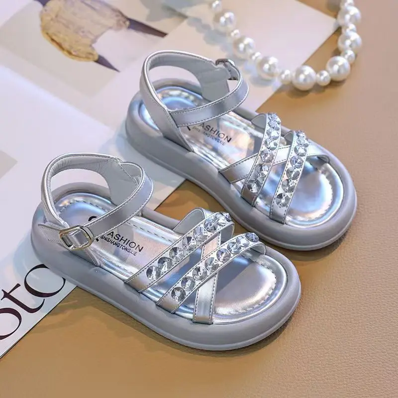2026 New Summer Girls Princess Sandals Sparkling Crystal Toddler Sandals Cute Baby Beach Casual Soft sole Velcro Sandals