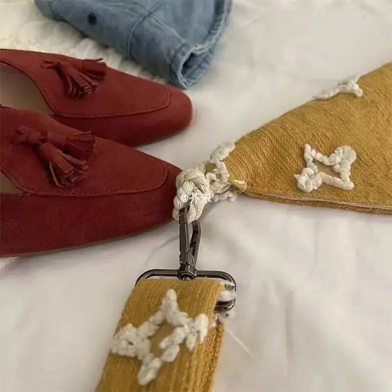 Bloom Haruku Canvas Tassel Yellow Handbag Women Retro Star Large Capacity Tote Bag Ladies Artistic Casual Crossbody Bags New