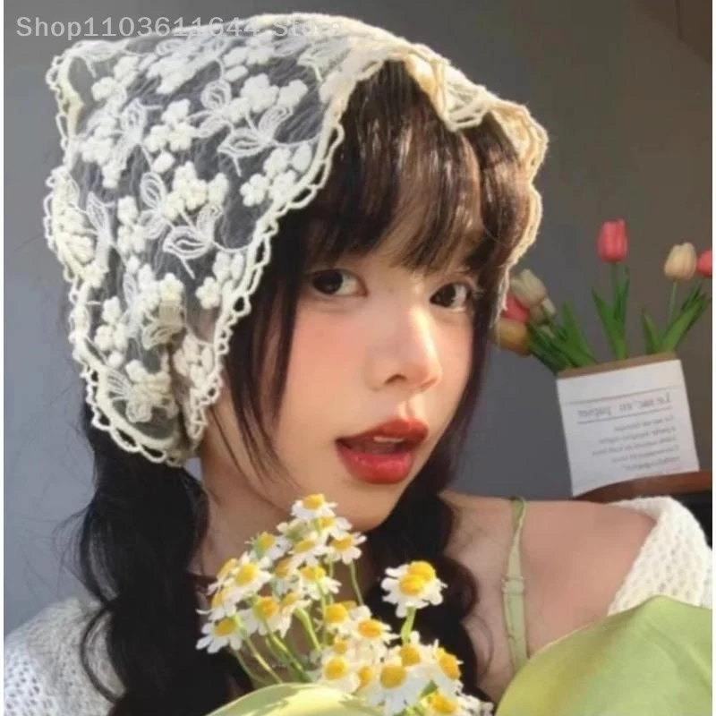 

Sweet Triangular Lace Hair Scarf Personalized Trendy Layering Of Small Aprons French Headscarf Hair Scarves Girls Headwear