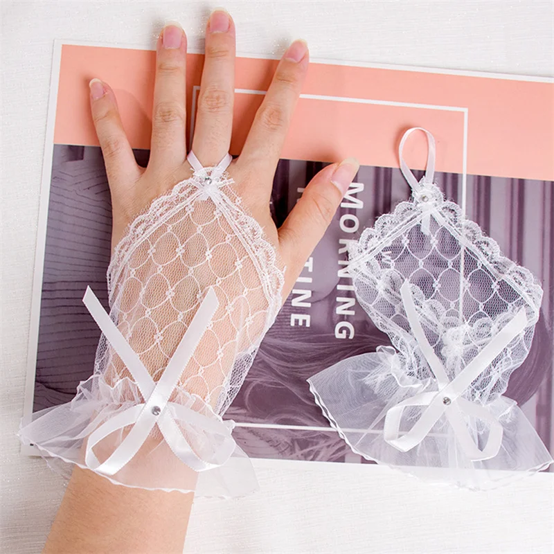 Gothic Short Black Gloves Female Harajuku Lace Bridal Wedding Halloween Lolita Dress Net Gauze Bow Hand Sleeve Fishnet Gloves