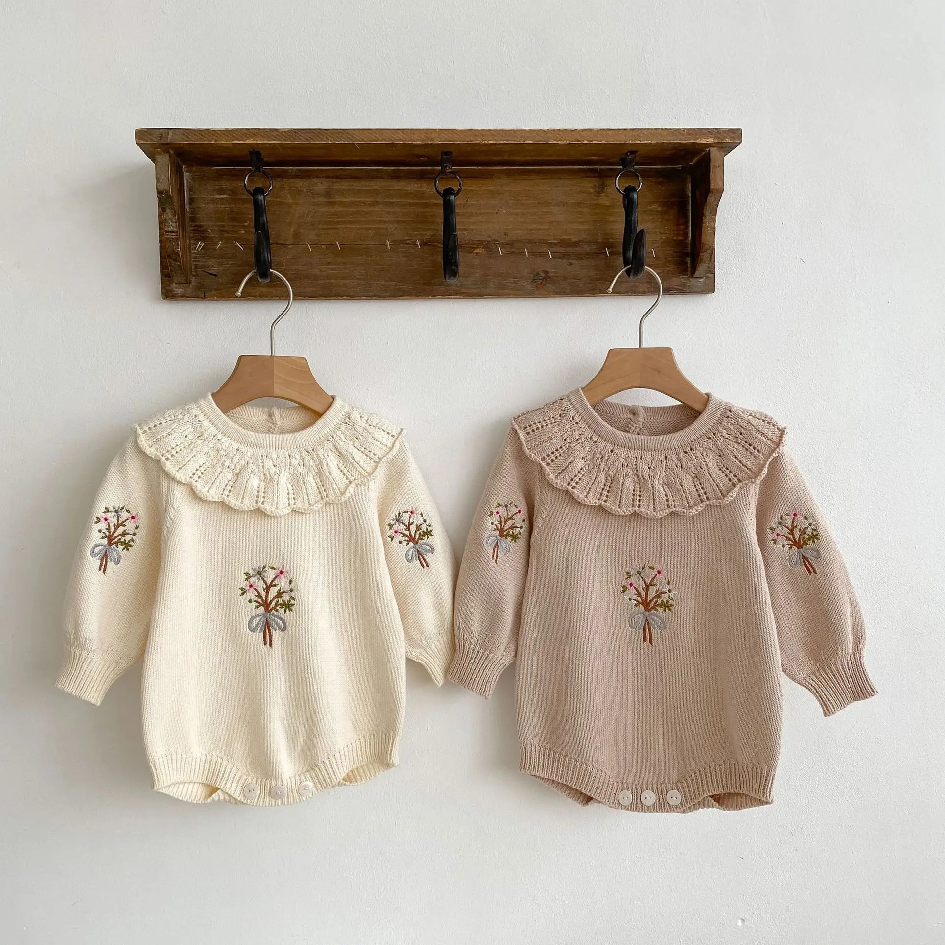 

0-3T Baby Romper Flower Embroidery Newborn Kid Baby Girl Winter Clothes Knit Cute New Bron Sweater Bodysuit Cute Knitwear