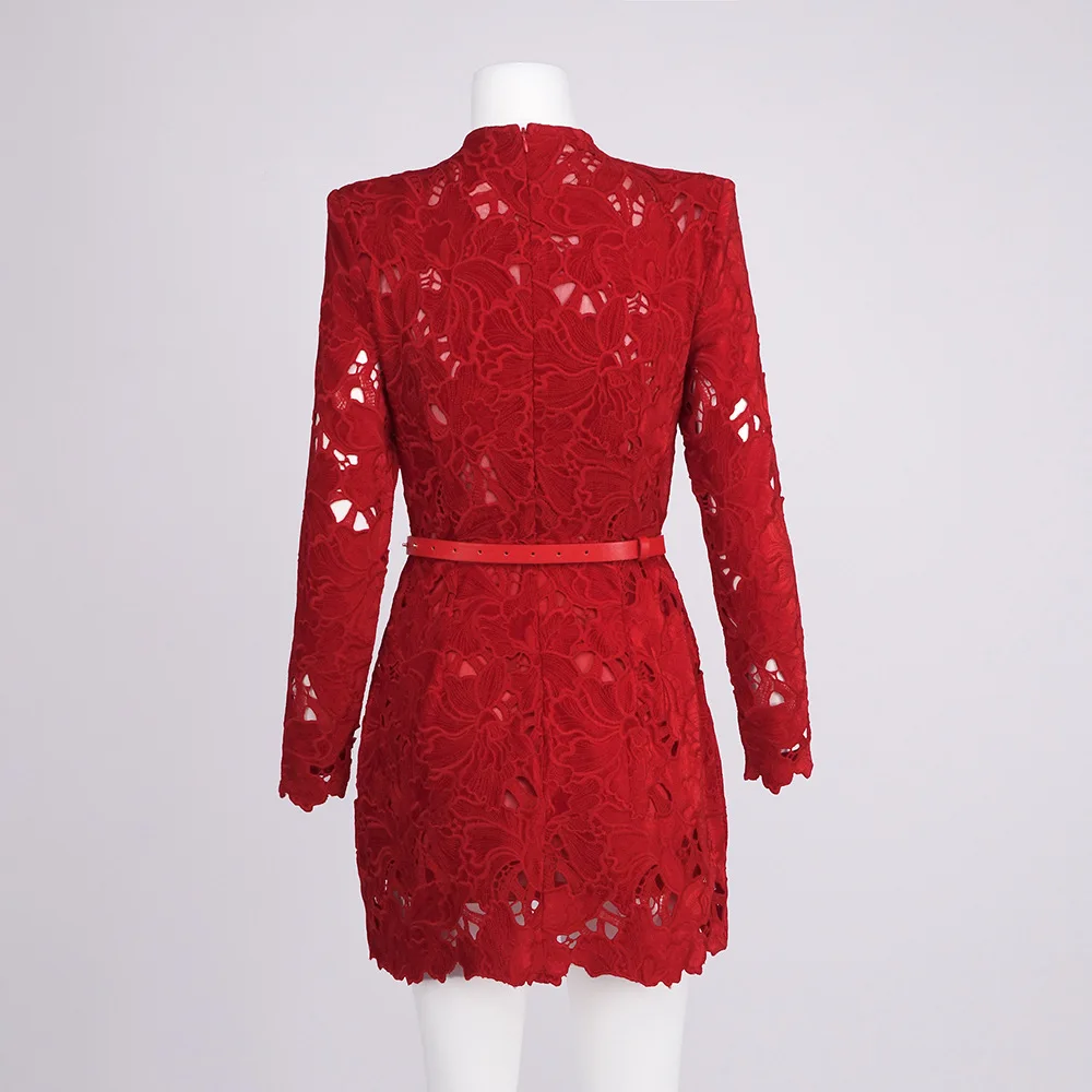 ชุดเดรสสั้นปักลายลูกไม้สีแดงหรูหรา แขนยาวเว้าช่วงอก คอทรงกลม เหมาะสำหรับงานแต่งงาน งานเลี้ยงกลางคืน งานทางการ และงานปาร์ตี้