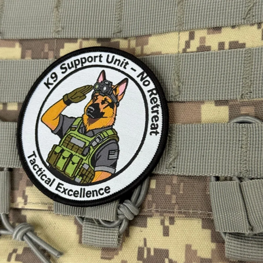 Parche táctico K9 con emblema pastor alemán, velcro - imagen 3