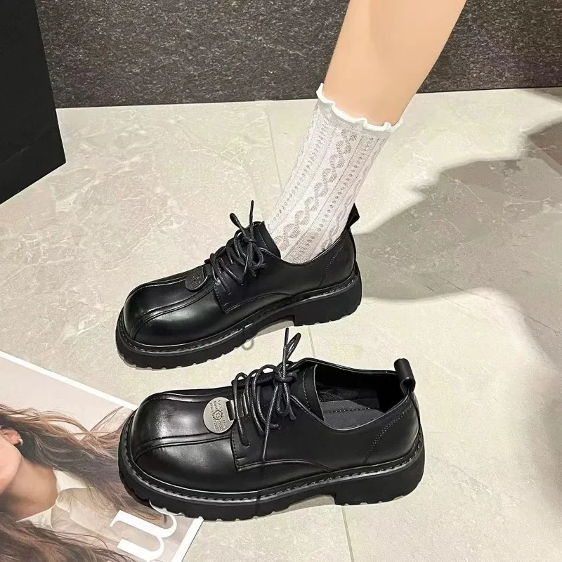 2024 New Women's Lace-Up Women's Shoes Autumn Round Toe Mixed Color Thick Sole Casual and Comfortable Women's Loafers