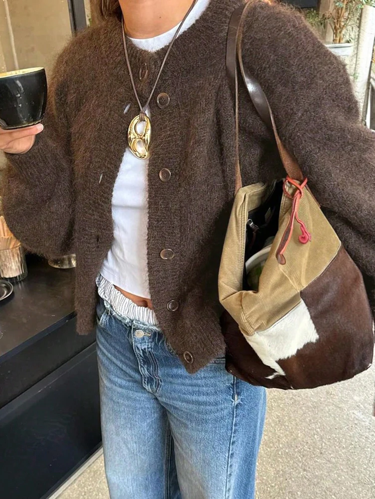 

2025 Autumn/Winter New Arrival Retro-inspired Colour-blocked Solid-colour Drop-shoulder Long-sleeved Casual Knitted Cardigan