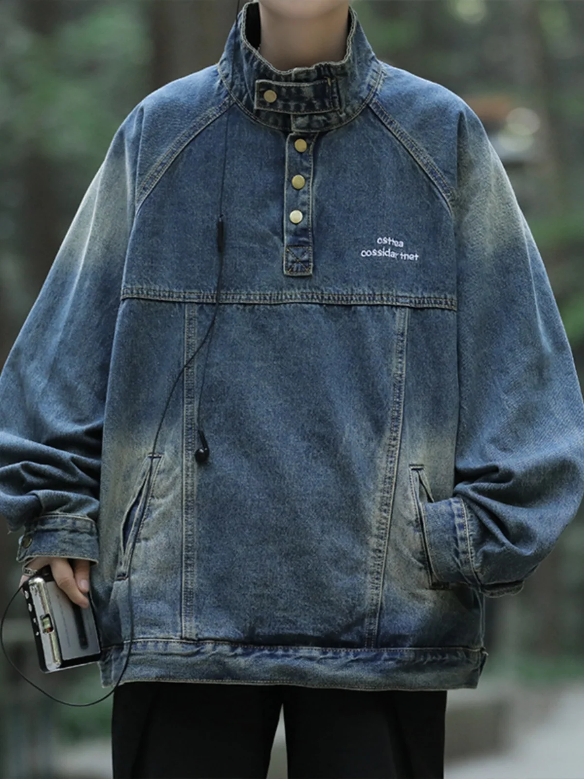 

Retro Waed Denim Jaet Men's Autumn Loose Fit Overhead Stand Collar Workwear Jaet y Sle Single Button Closure Lo...