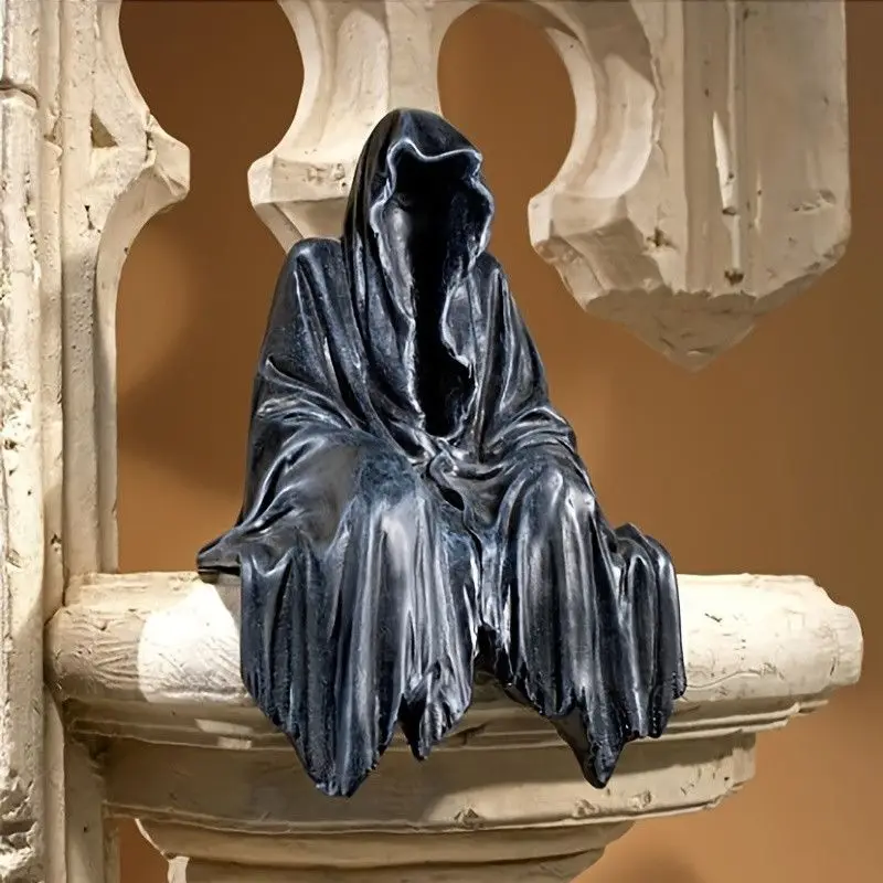 Gothic Sitting Black Robe Nightcrawler Figurine, Mysterious Dark Lord Resin Ornament, Thriller Style Home Craft Decor