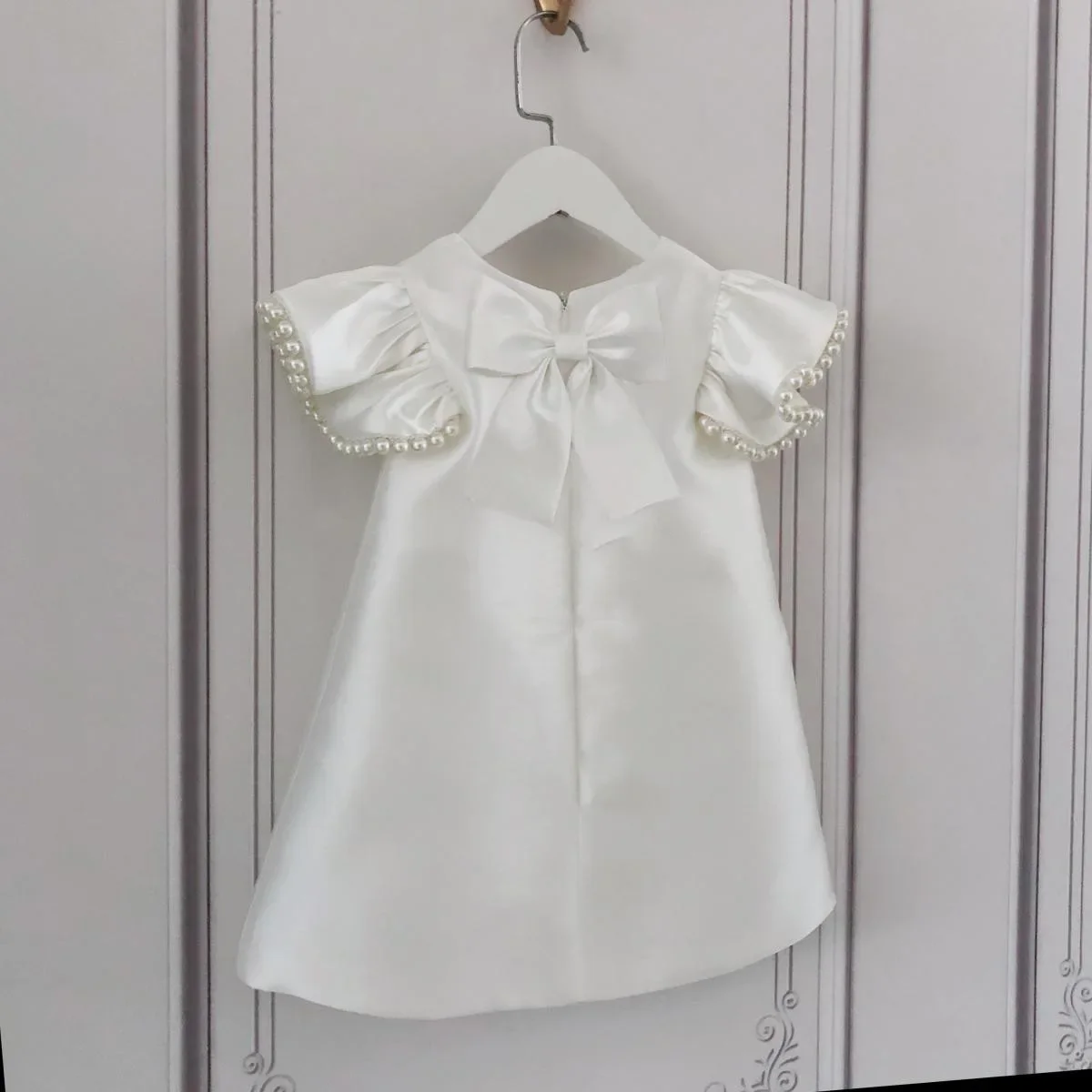 White Dress for Baby Girls Kids Christening Kid Clothes Pearl Beading A-Line Satin Dresses Big Bow Children Flower Girl Costumes