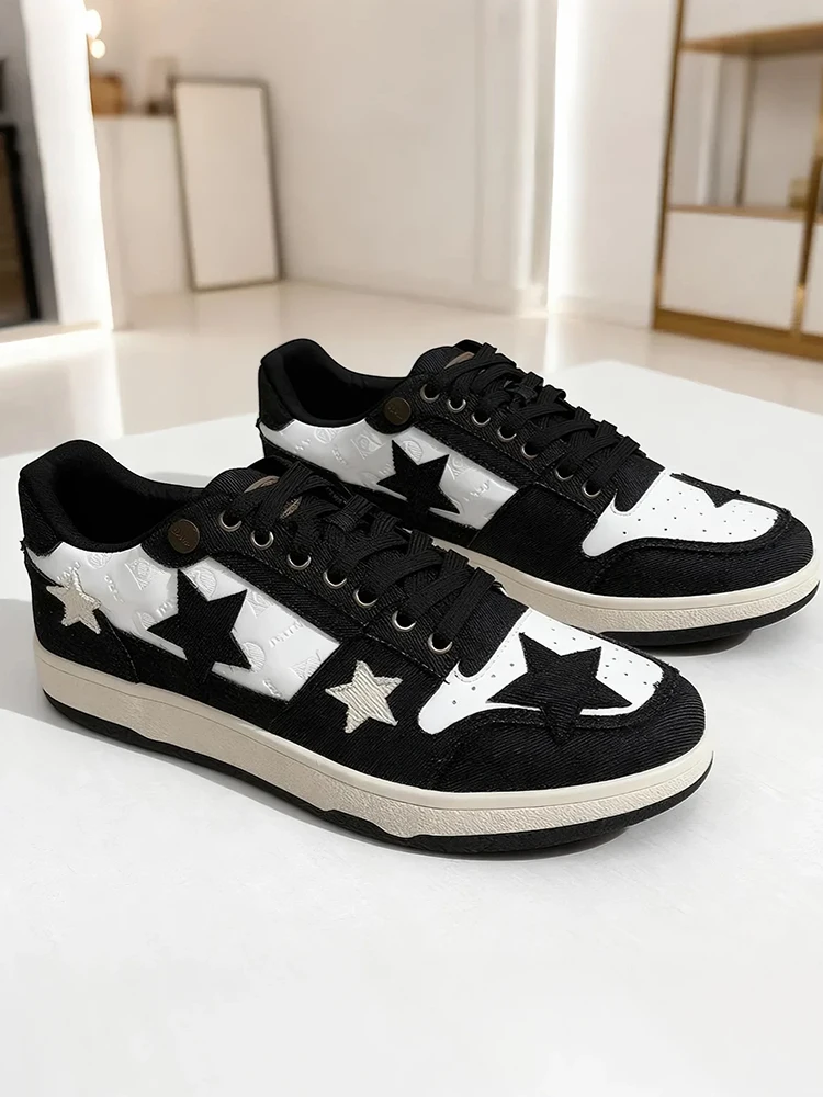 تتميز الأحذية الرجالية الكاجوال كبيرة الحجم من Sanlitai بتصميم آخر واسع للغاية، وتصنيع هذه الأحذية الكاجوال الكبيرة جدًا بشكل خاص