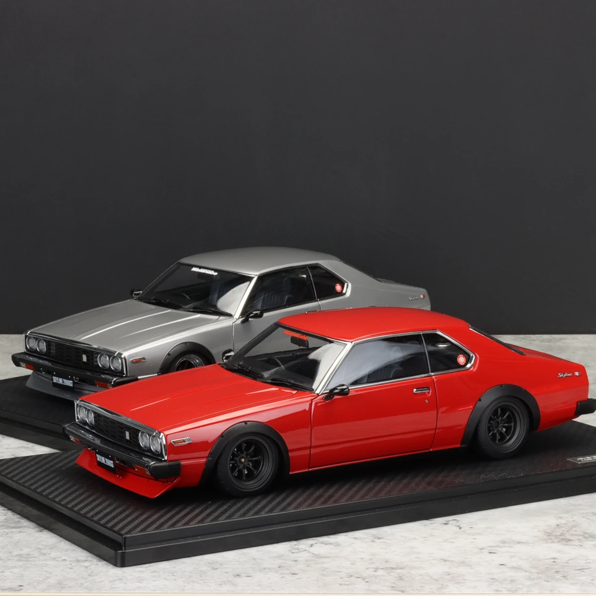 IG 1:18 Skyline 2000 GTES C210 Silver Red JDM Simulation Limited Edition Resin Metal Static Car Model Toy Gift