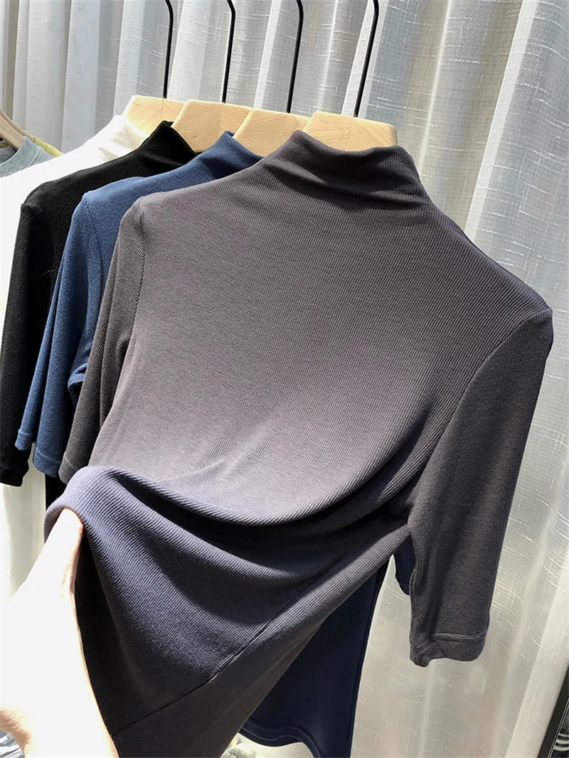 

Женская термофутболка с воротником-стойкой и флокированным принтом, рукав до локтя, базовый слой, без этикетки, от известного бренда