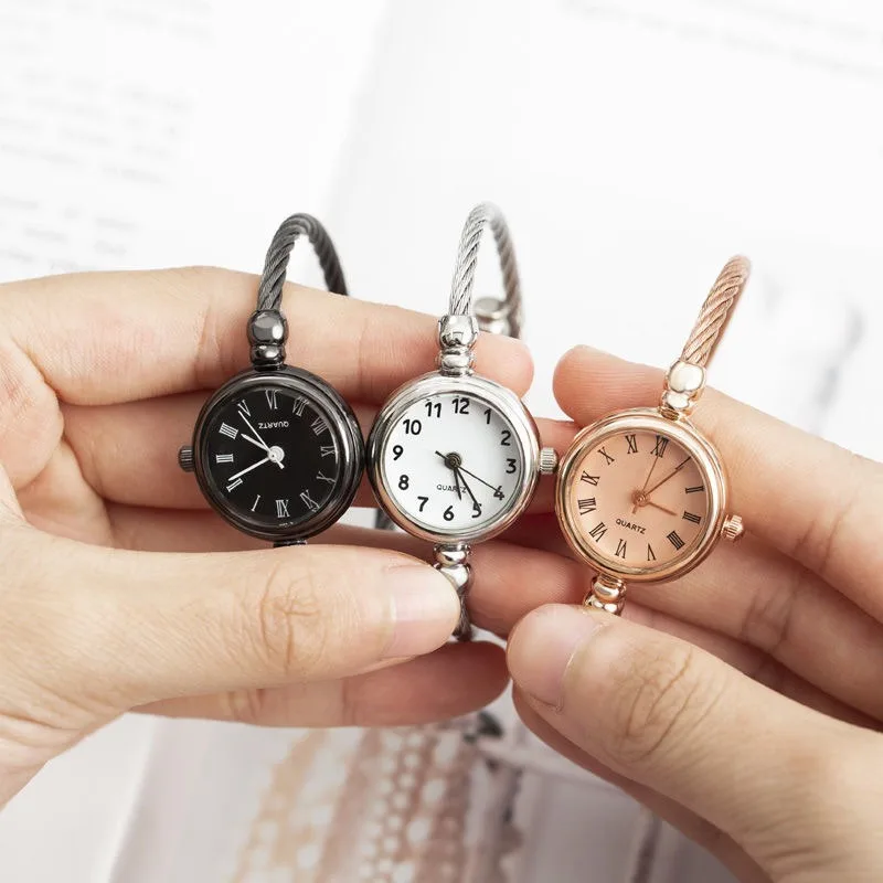 Women's watches with fashionable temperament decoration, simple and niche quartz watches that can be customized