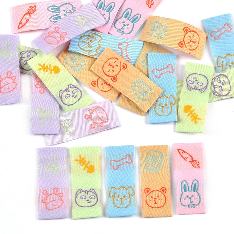 50pcs 39x15mm Cartoon Animals Cat/Cow/Dog Embroidery Labels For Clothes Bag Sewing Accessories Home Craft Supplies Washable Tags