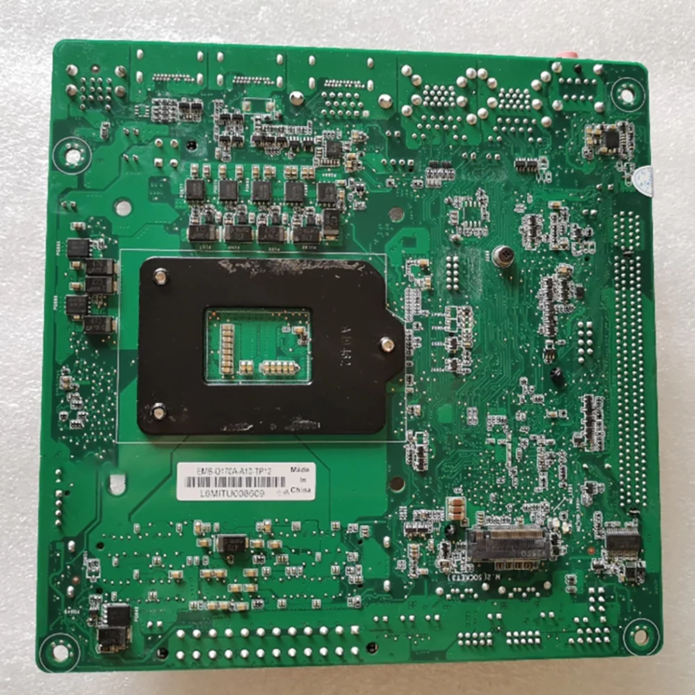 

Промышленная материнская плата управления EMB-Q170A-A10-TP12 08001-06752X00