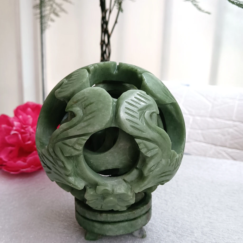 

Handwork Carven Green Jade Sphere Globe 4 Layer Ball Movable Magical Mascot Home Ornaments