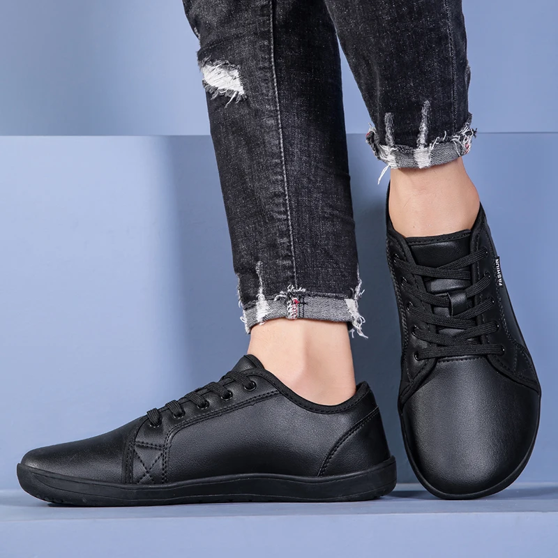 أحذية للرجال أحذية واسعة من الأمام بسيطة، أحذية رياضية مريحة، أحذية جلدية كاجوال جديدة سهلة الارتداء، أحذية مكتب بدون كعب