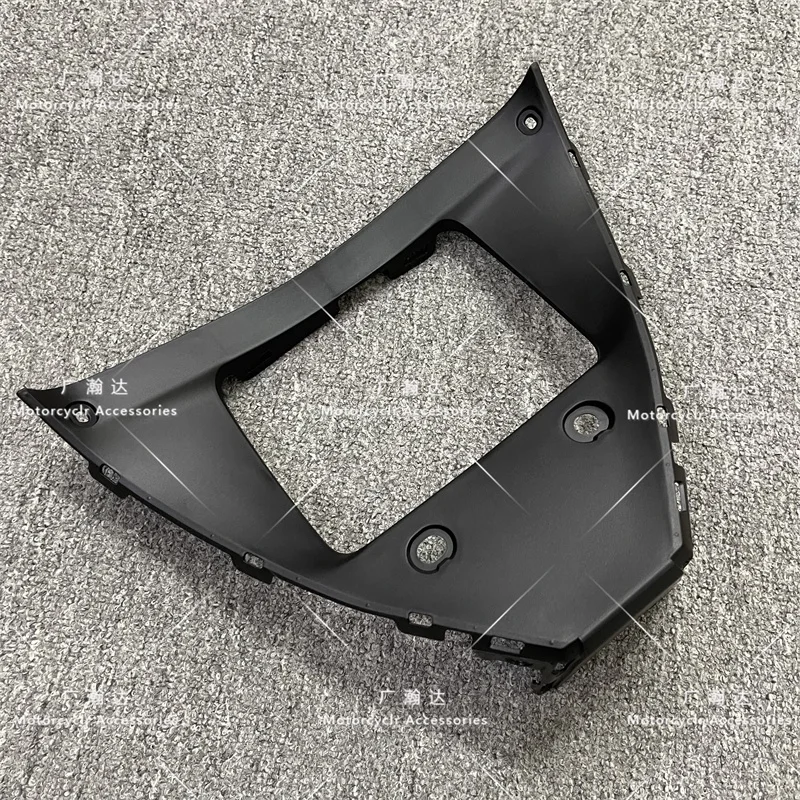 

ABS Injetion Motorcycle Fairing Lower Link Cowl FIT For Yamaha YZF R1 YZF-R1 2015-2018 R1 YZF Between Side Link Cover Cap