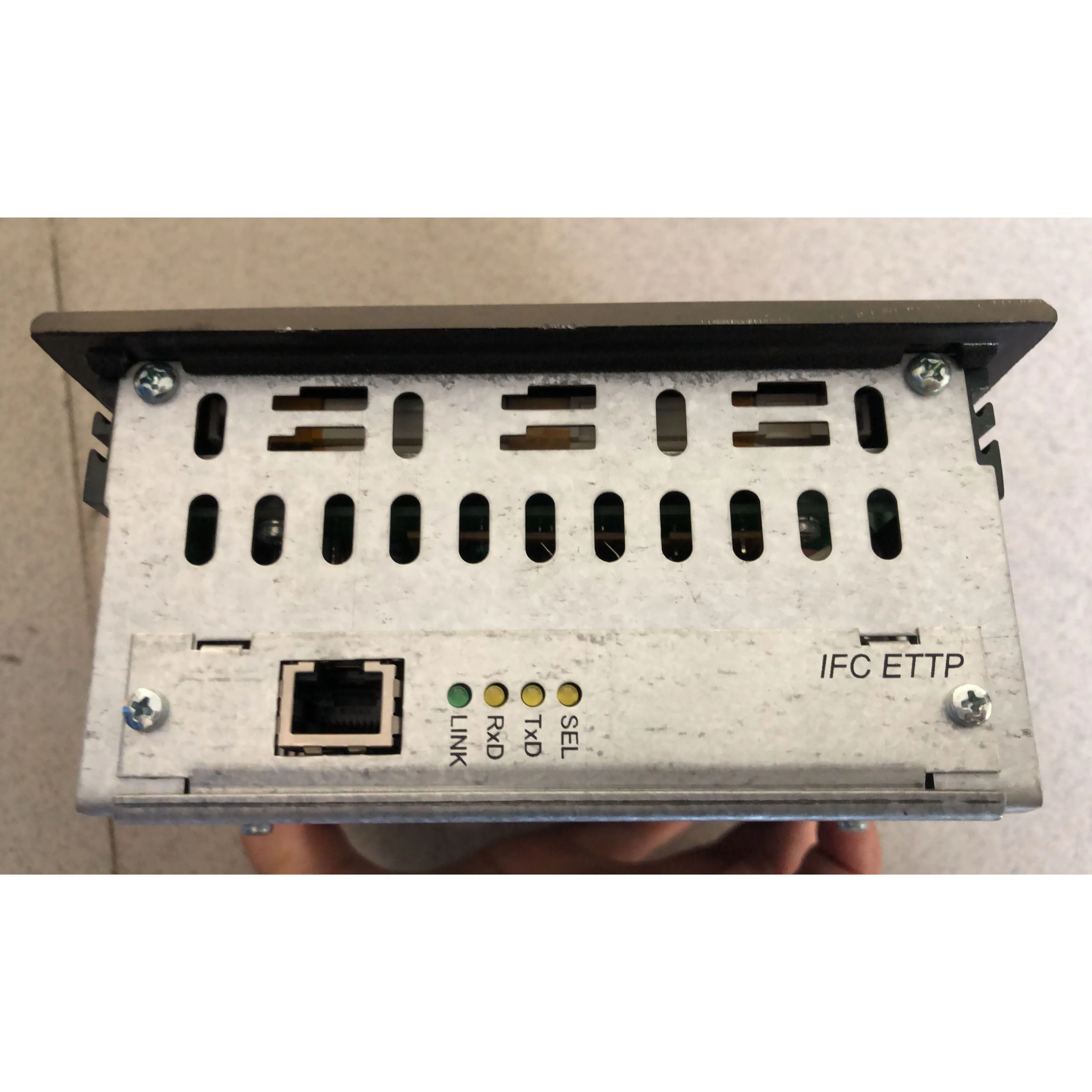 Panel sentuh Beijer E610 04400B