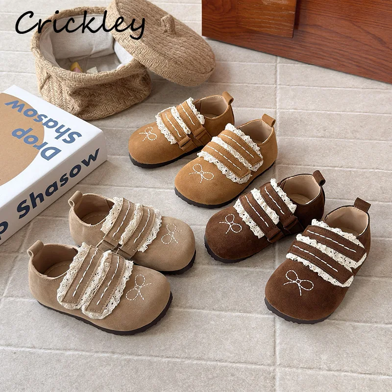 

Детская обувь на плоской подошве с вышивкой и бантом, повседневная обувь для девочек с кружевной петлей и оборками, нескользящая детская обувь принцессы из однотонной искусственной кожи для малышей