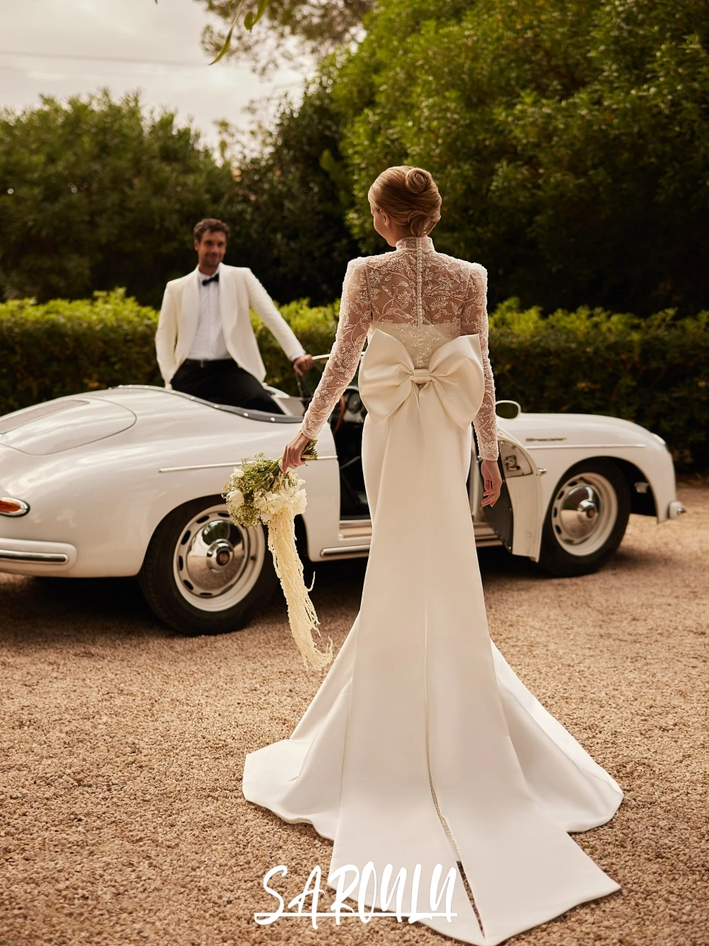 

Exclusive Buttons Back Two Pieces Wedding Dress Romantic Bow Mermaid Bridal Gown Elegant Satin Shiny Bride Wear Customized