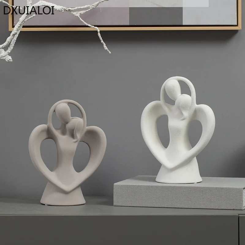 

Modern minimalism Abstract character decorations Ceramic couple ornaments Valentine's Day Gift Home decoration accessories