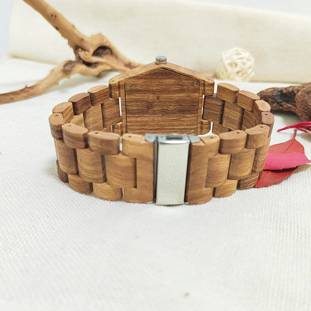 Wacthes Wooden Natural Wood Women\'s Quartz Wristwatch Creative Hexagon Shaped Watch Case Elegant Stylish Ladies Watches Gifts