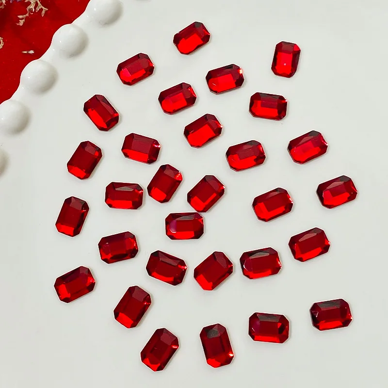 Metalowe zawieszki 3D w kształcie serca i kwadratu do zdobienia paznokci, błyszczące czerwone szklane cyrkonie, inkrustowane misie, dekoracje do paznokci DIY, biżuteria do paznokci.