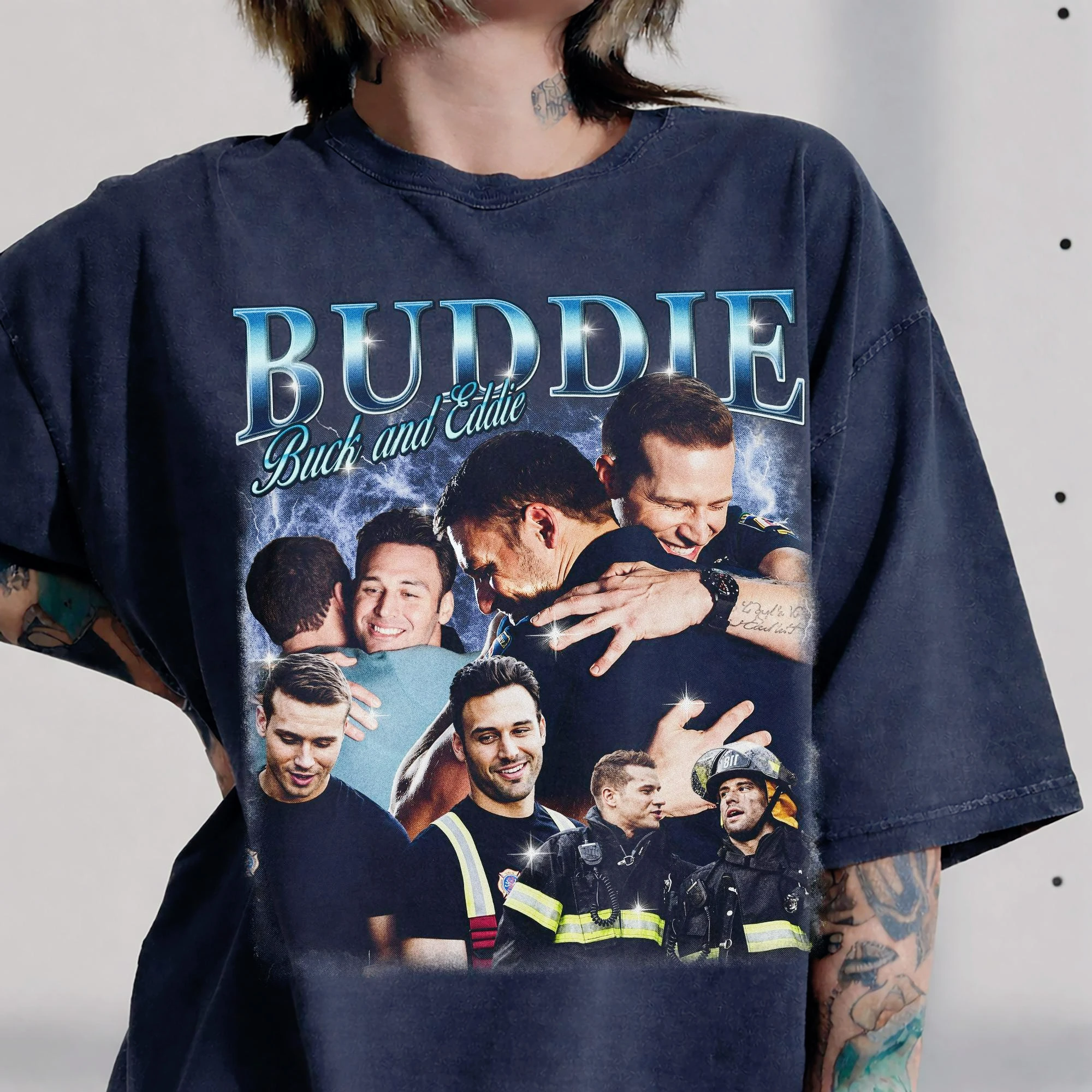 Vintage Buck and Eddie T-Shirt, 90er Boot Tube T-Shirt, Evan Buckley Ryan Guzman Muster T-Shirt, Geschenk für TV-Fans (Männer und Frauen) – Detail 4