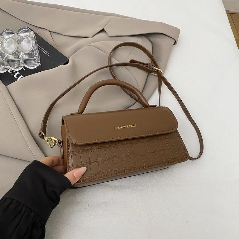 

Elegant Classic Solid Color Tote Purse Bag - Trendy Vintage Design With Letter Logo, Casual And Chic