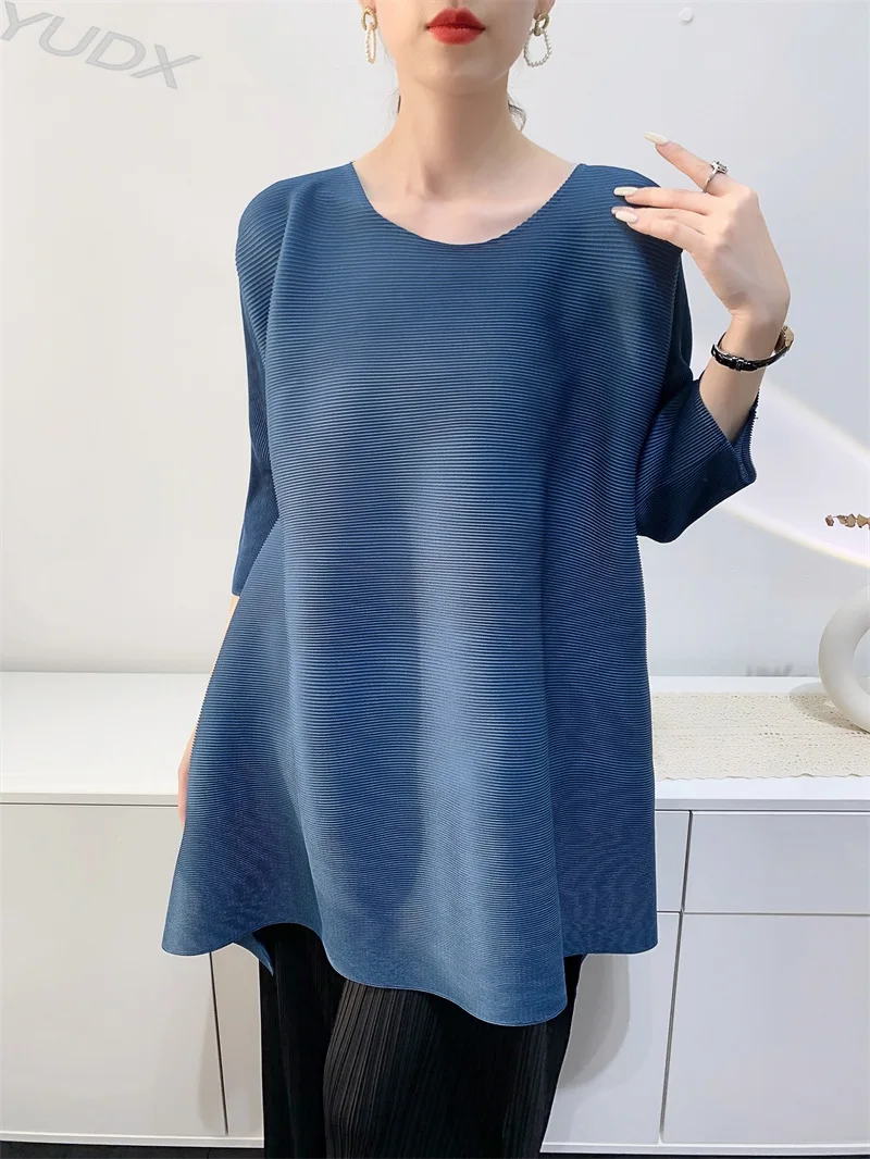 

Miyake Women's Tops 2023 Spring Autumn New Pleated Tops Loose Casual T-shirt Round Neck Seven Minute Sleeve Solid Color Designs