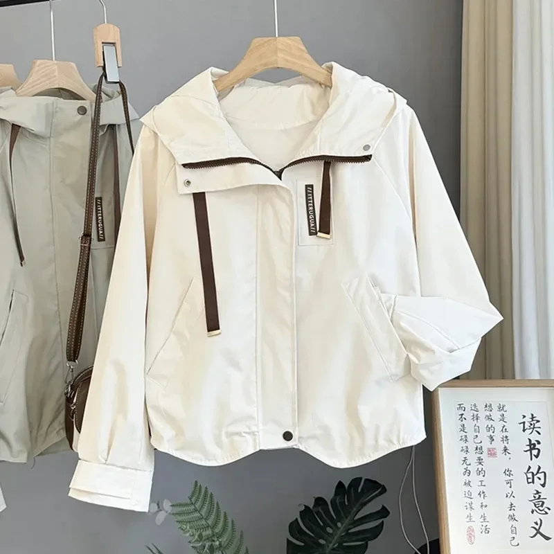 سترة LIBIELIY للسيدات لخريف 2025 موضة كورية جديدة بأكمام طويلة مع قلنسوة سترة واقية قصيرة غير رسمية معطف نسائي ملابس خارجية للسيدات