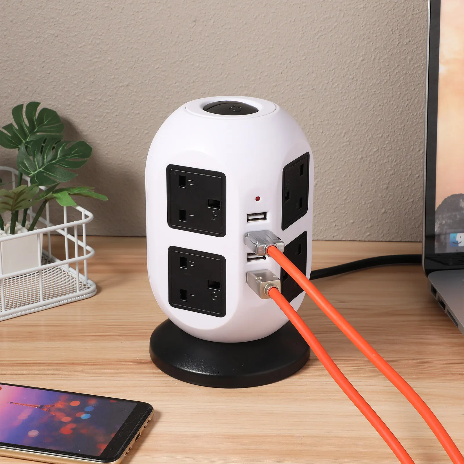 

Многорозеточный удлинитель с защитой от перенапряжения, USB-портами для зарядки, вертикальной подставкой, стабильным длинным кабелем для дома