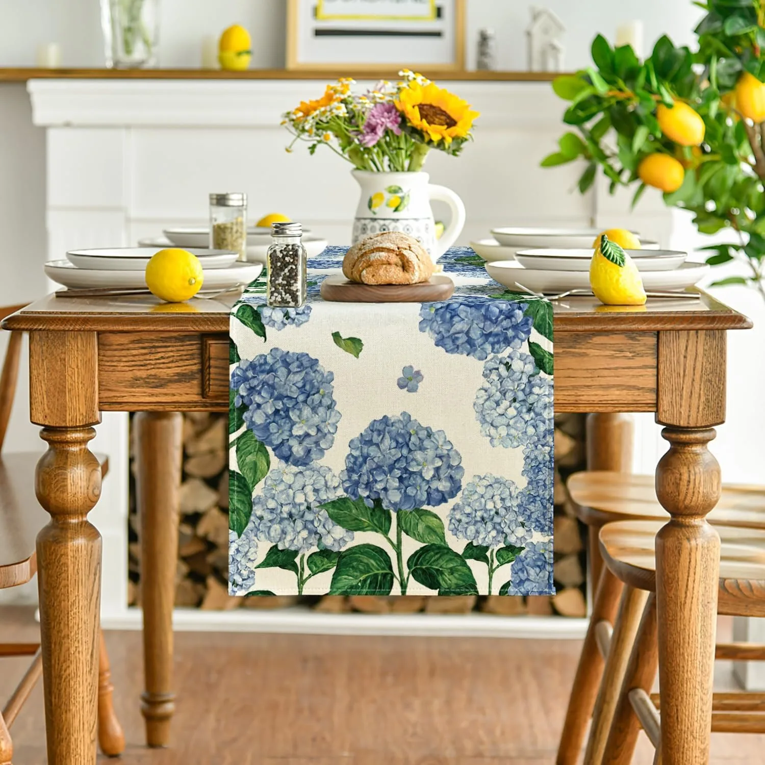 Watercolor Hydrangea Table Runner Seasonal Kitchen Dining Table Decoration for Indoor Outdoor Home Party Decor