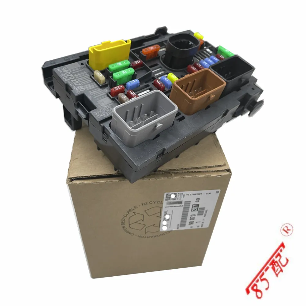 New Fuse Box Assembly BSM 9807028780 9664706180 9675878280 FOR 308 408 607 C4 R04